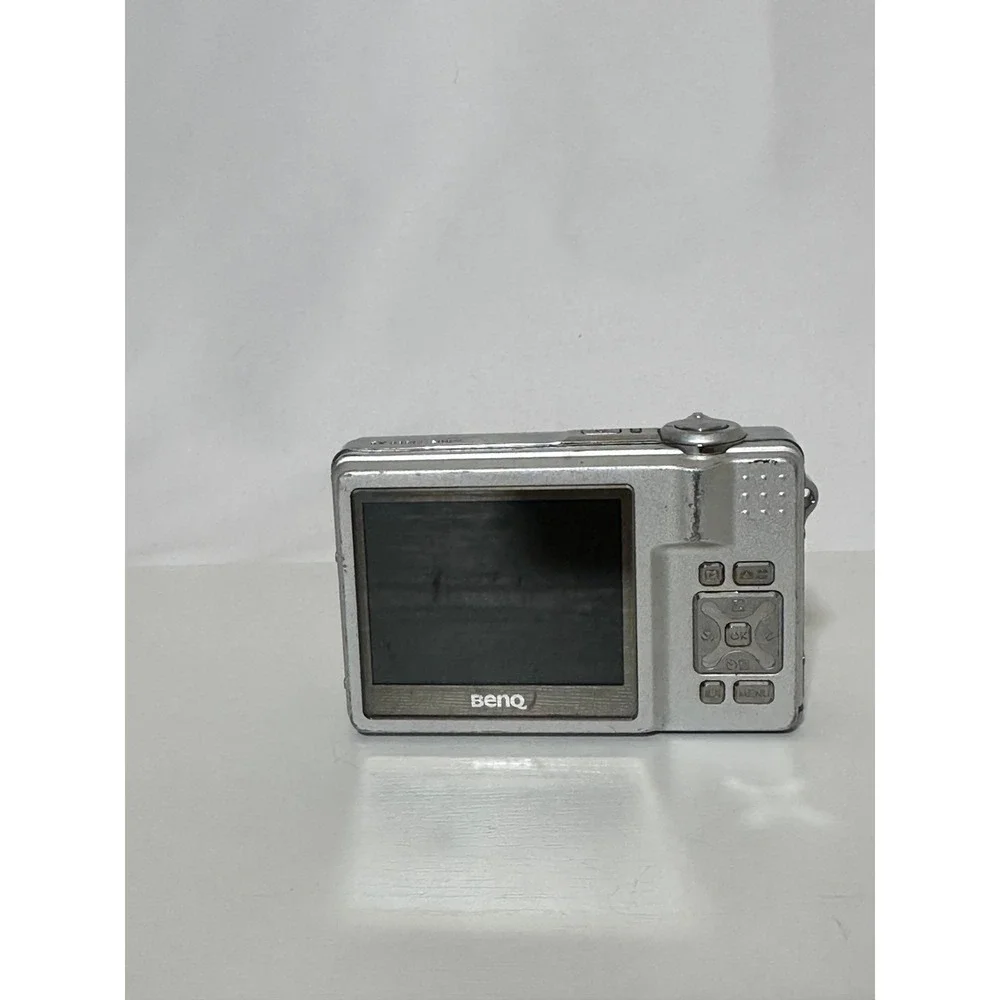 BenQ DC P500 digital camera For Parts Not Working